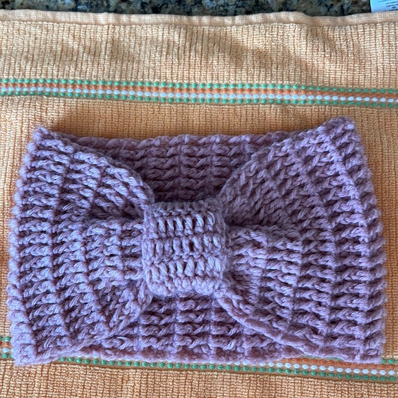 Made by hand. Size M. Color pink. Head band - Picture 2 of 5